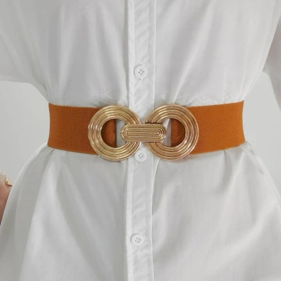 🤎 PLUS Belt 🤎 - Picture 2 of 5